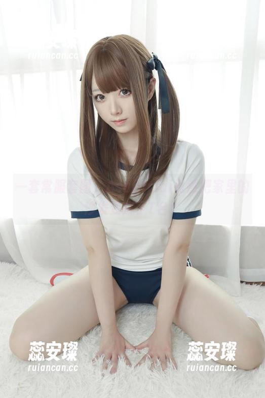 Asagiriai 一套常服套图,Asagiriai竟然把家里的沙发变成了T台!