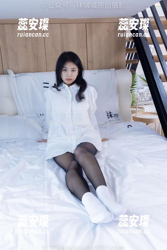 BoBoSocks袜啵啵-稚予 BoBoSocks袜啵啵 - 脚部特写花絮:稚予的秘密私拍大解锁!