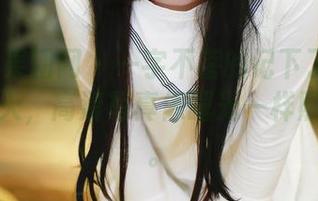 GIRLT果团网 – 一字不落的记下了Miss琪的夏天，高清写真像曙光一样照进心里。