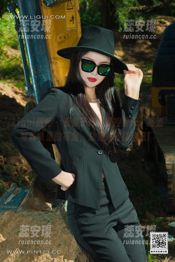 Ligui丽柜 - 看兔子如何操控春天：高清写真集里的花足，总觉得特别治愈！