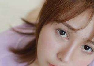 MFStar模范学院 – 当温柔的柔与眼镜相遇，最新写真诞生，弄得我都开始想买眼镜了。