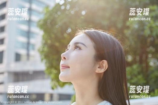 MiiTao蜜桃社-桃乃香Tina MiiTao蜜桃社 - 桃乃香Tina合集:女神范儿,别问我为什么停不下来