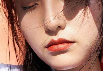 MiiTao蜜桃社 – 雪梨sherry的丝袜写真——这网盘里的藏品，真是要炸了！
