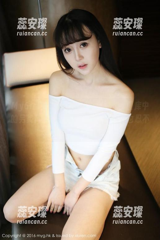 MyGirl美媛馆 - 红裙嘉宝贝儿，图库中的另类风景线，哪怕觉得怪怪的，也忍不住想多看几眼。