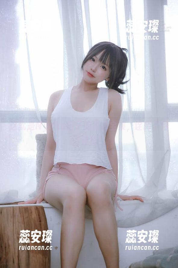 这就是Nyako喵子的黑色全集，诠释了何谓神秘！