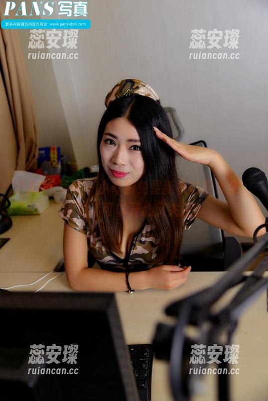 PANS写真-小奇 PANS写真 - 小奇的免费新模试镜合集,谁说不可以开心又失控?