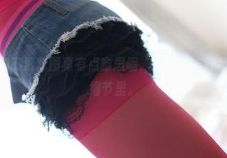 ROSI少女的高清套图真有点意思呢，像是把美好藏在了每一个细节里。