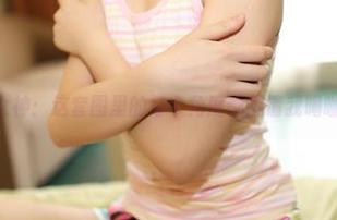 ROSI女神：这套图里的每个角度都想请我喝咖啡吗？