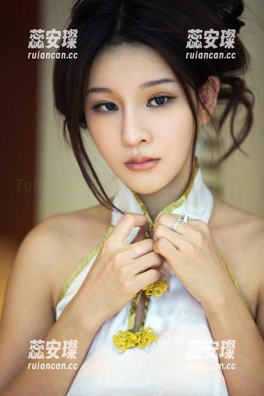TuiGirl推女郎-Yu佳妮 TuiGirl推女郎 - 跟上时代,Yu佳妮的棉袜美图可能是你今天的最佳选择!