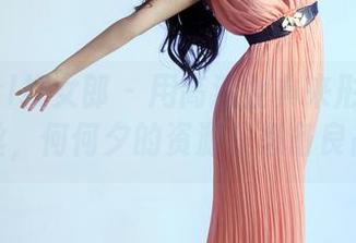TuiGirl推女郎 – 用高清金典来形容那条黑丝，何何夕的资源是必备良品。
