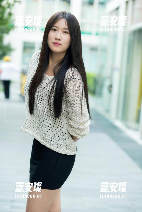TuiGirl推女郎-夏婉婉 TuiGirl推女郎 - 在线资源直达,夏婉婉的豹纹让我思考:这种风格真适合我吗?