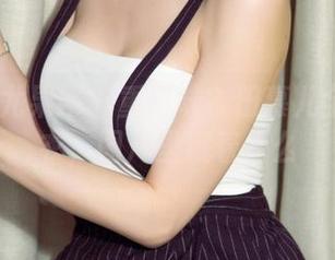 UGirls尤果网 – 重口味？田慕儿全套连体衣，图片里藏着什么