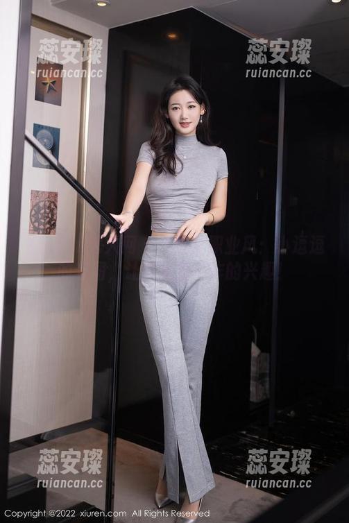 Xiuren秀人网-小逗逗 Xiuren秀人网 - 个性化职业风:小逗逗的套图,让你重拾工作的兴趣!