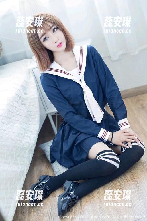 Xiuren秀人网-心妍小公主 Xiuren秀人网 - 性感西装熟女与心妍小公主的碰撞:每一针每一线都在呢喃