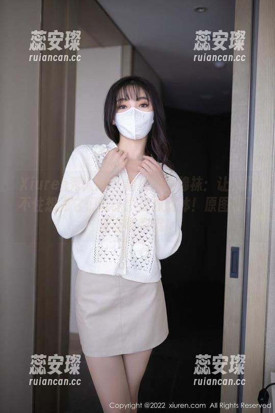 Xiuren秀人网-杨晨晨 Xiuren秀人网 - 杨晨晨的棉袜:让人忍不住想为它们设计个偶像团体!原图和下载在等你哦!