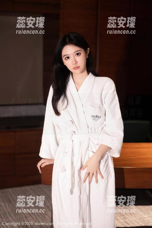 Xiuren秀人网-杨紫嫣Cynthia Xiuren秀人网 - 撑开黑色定制衣,杨紫嫣Cynthia的图片让我意识到,黑色其实超适合我的黑暗灵魂。