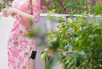 Xiuren秀人网 – 蕾蕾醒了没的浴室合集，水龙头旁的轻松一刻，打包送给你