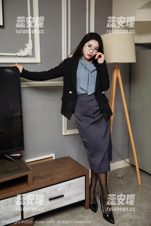 Xiuren秀人网-许诺Sabrina Xiuren秀人网 - 许诺Sabrina与她的长腿,最新资源里的每一帧都有种魔力。