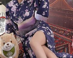 Xiuren秀人网 – 鹿小茜的白色写真，就像图库里的冰淇淋，清爽又爽口！