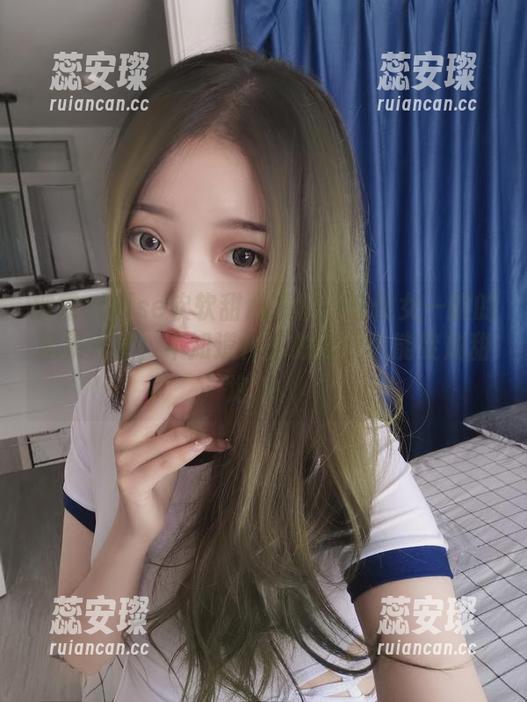 eloise软软 披露eloise软软甜心原图:这仙女一般的糖果气息,不知道什么时候我也能变成甜泡泡。