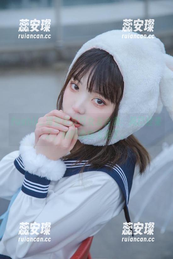fushii_海堂的秋日女友合集：风已经来了，她的心也飞走了。