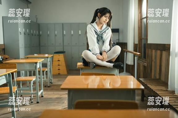 rua阮阮 rua阮阮的棉袜职场:全套原图,让你办公室都充满活力!