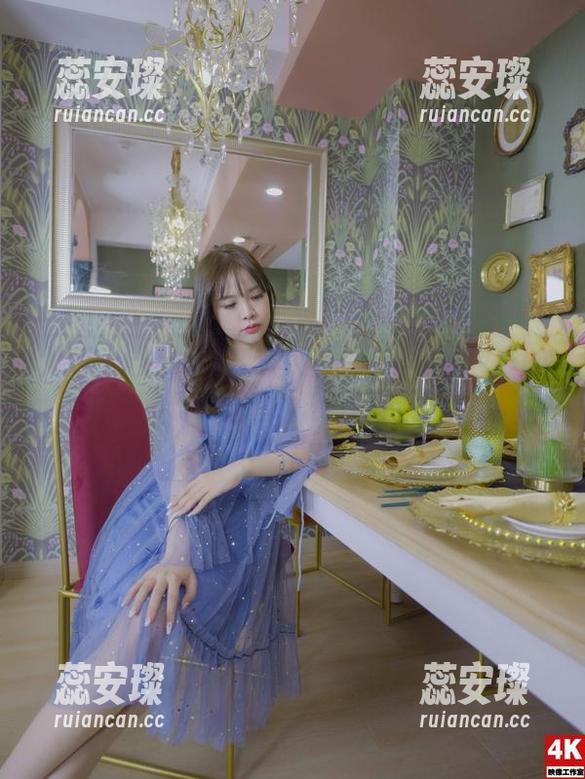 丽柜-桃子 丽柜 - 当桃子遇上运动写真——图包里的乐趣,香蕉在哭泣!