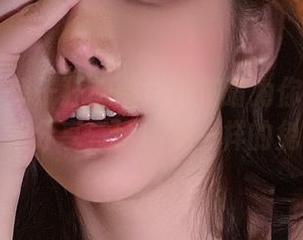 微密圈 – 兔子狂想曲！于芷晴为你带来圣诞红兔写真集分享，给你不一样的兔子体验！