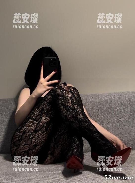 保守的二舅妈 微密圈 - 保守的二舅妈的作品集:香香jiojio,让你捧腹不已,哈哈哈!