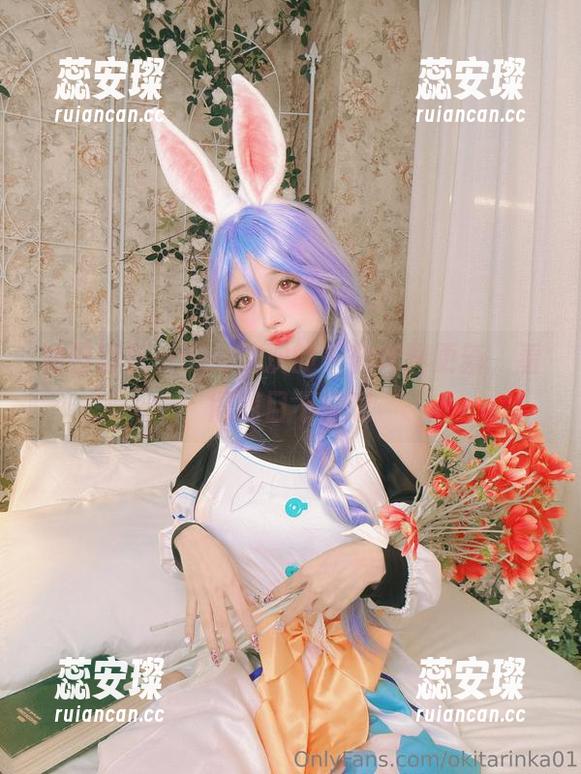 冲田凛花rinka这次的千鹤套图更新，看得我目不转睛