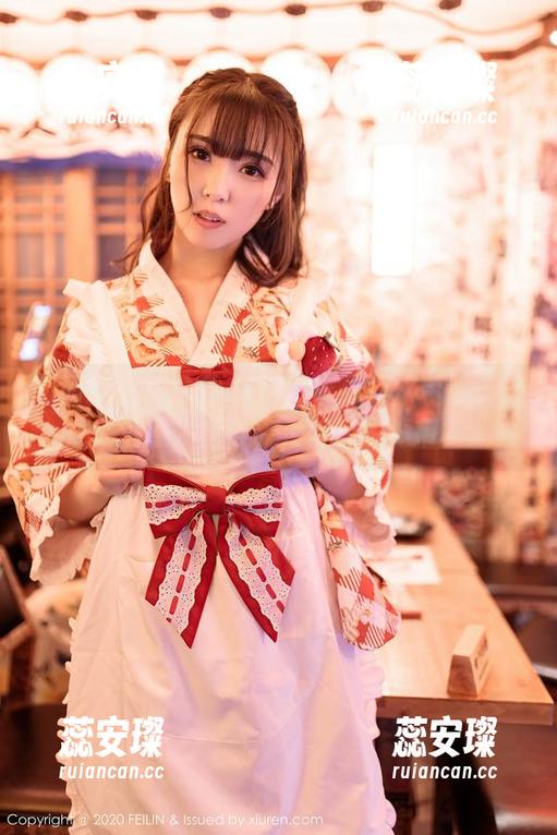 嗲囡囡 - 施忆佳KITTY带你看水手服：该私房照发给谁，海鸥还是海带？