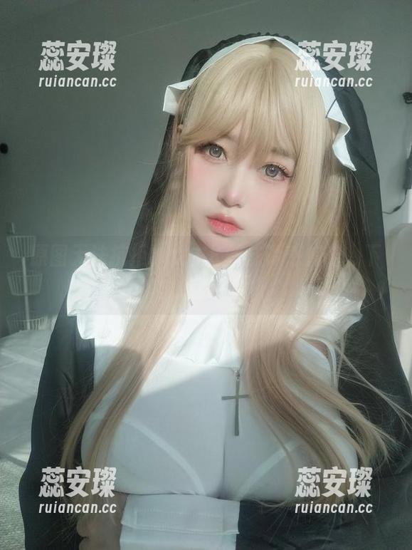 原图无法抗拒，女主K丝袜诱惑加倍，下载趁现在！