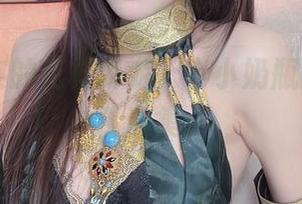 丝带女友的花样畅游，小小奶瓶儿的cos精选集。