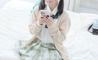 少女秩序 – 图包更新啦！小鱼这次又搞了个‘女仆’定制，是想把我们都迷得团团转嘛？分享一下吧！