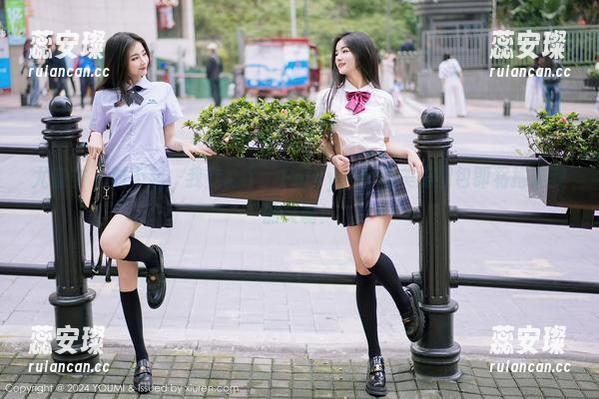 尤蜜荟 - 对不起，我变心了，Emily尹菲的美脚图包即将拖走我的灵魂！