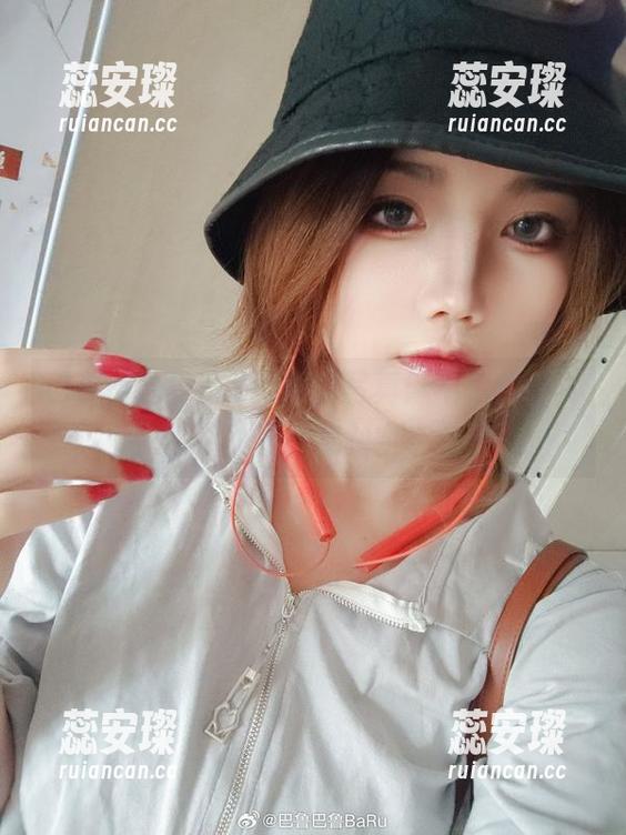 巴鲁巴鲁BaRu 巴鲁巴鲁BaRu的眼镜写真:不怕你看,只怕你不懂!定制全在这个