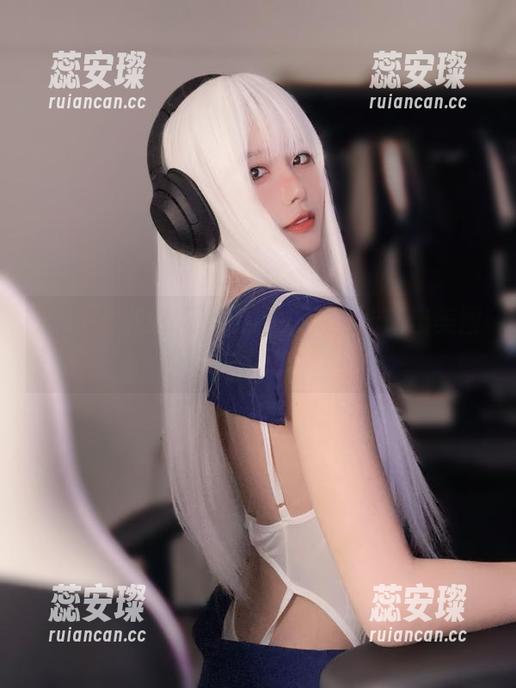 布丁大法 没有套路的布丁大法,白衬衫咔咔出美图了!