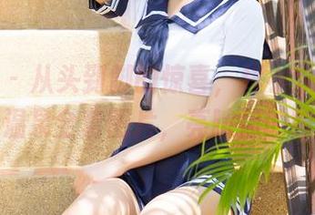 推女神 – 从头到脚的惊喜，程小烦女神四季温泉全套图片，亮瞎你的眼！