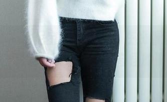 推女郎 – 哈尼宝宝的黑丝，在线看这张写真，总是让我联想到些奇怪的事…