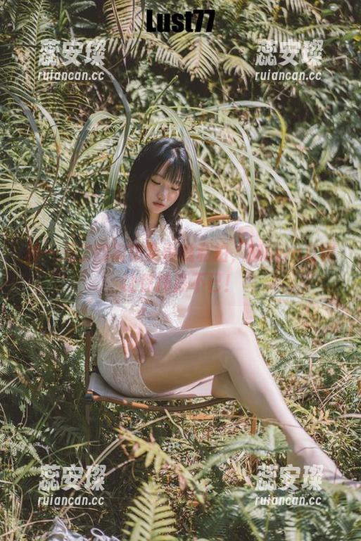 柒柒要乖哦 独一无二的柒柒要乖哦私拍,Mewo套图让你捧腹不已!
