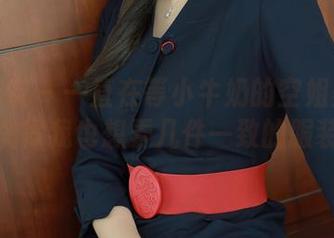 模范学院 – 一直在等小牛奶的空姐美图更新，搞得我也想弄几件一致的服装啊！