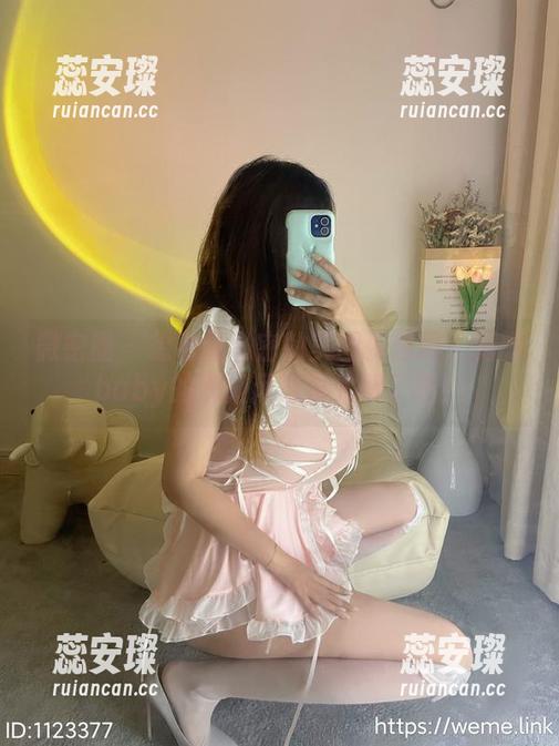微密圈 - 想看最私密的美图资源吗？海豚baby的御姐风范也太赞了吧！