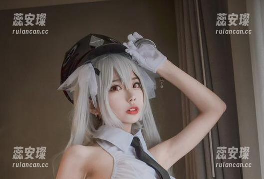 清颜真德秀 在清颜真德秀的女巫扮相里,原图藏着的小细节真妙