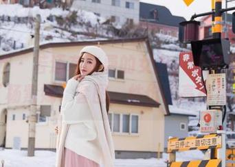 爱蜜社 – 若还有收费的女友，请直接换成“杨紫嫣”套图，性价比高得很！