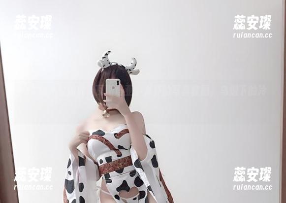 瓦斯塔亚小龙虾 魔女也不过如此,瓦斯塔亚小龙虾的写真套图,乌烟下的冷冽