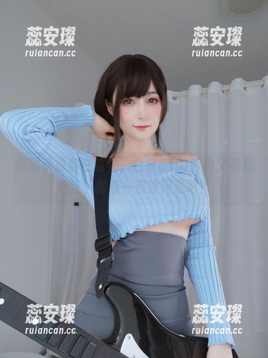 白银81 原图资源都在这里,白银81的御姐又美又危险,再来一遍没问题吧?