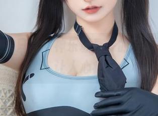 魅魔教室日常：神乐坂真冬的写真合集，让人心痒