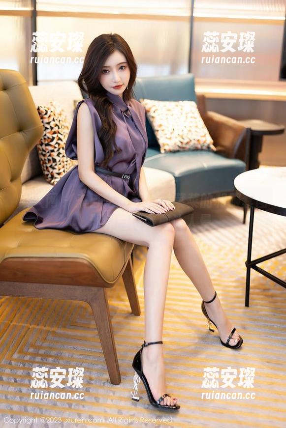 秀人网-吃白菜的vi菜菜 秀人网 - 来自吃白菜的vi菜菜的和服套图,那种虚幻感真让人晕