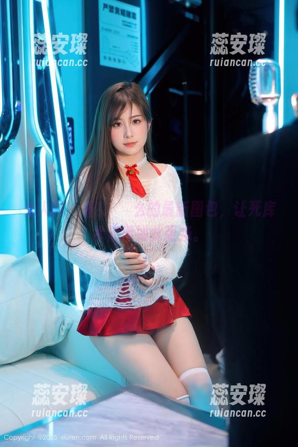 秀人网 - 看！婠婠么的最新图包，让死库水活得如此张扬。