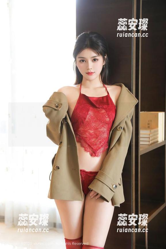 秀人网-少女心雪雪 秀人网 - 少女心雪雪与瑜伽:精选作品集,这姿势我能模仿的一定是舞台剧里的表演